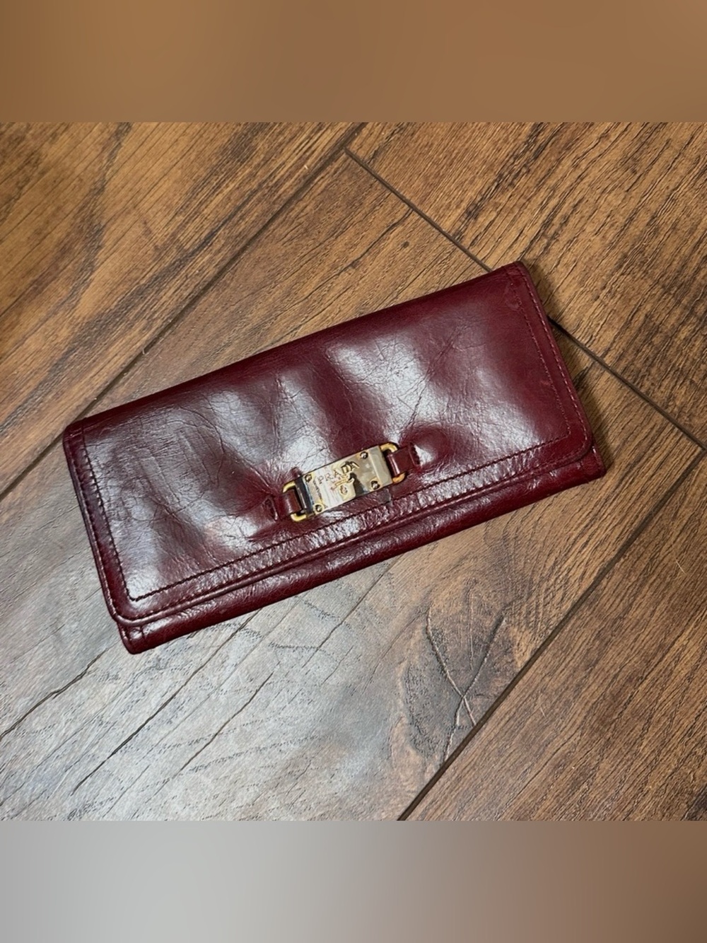 AUTHENTIC Prada wallet. Vintage good condition with signs of use.